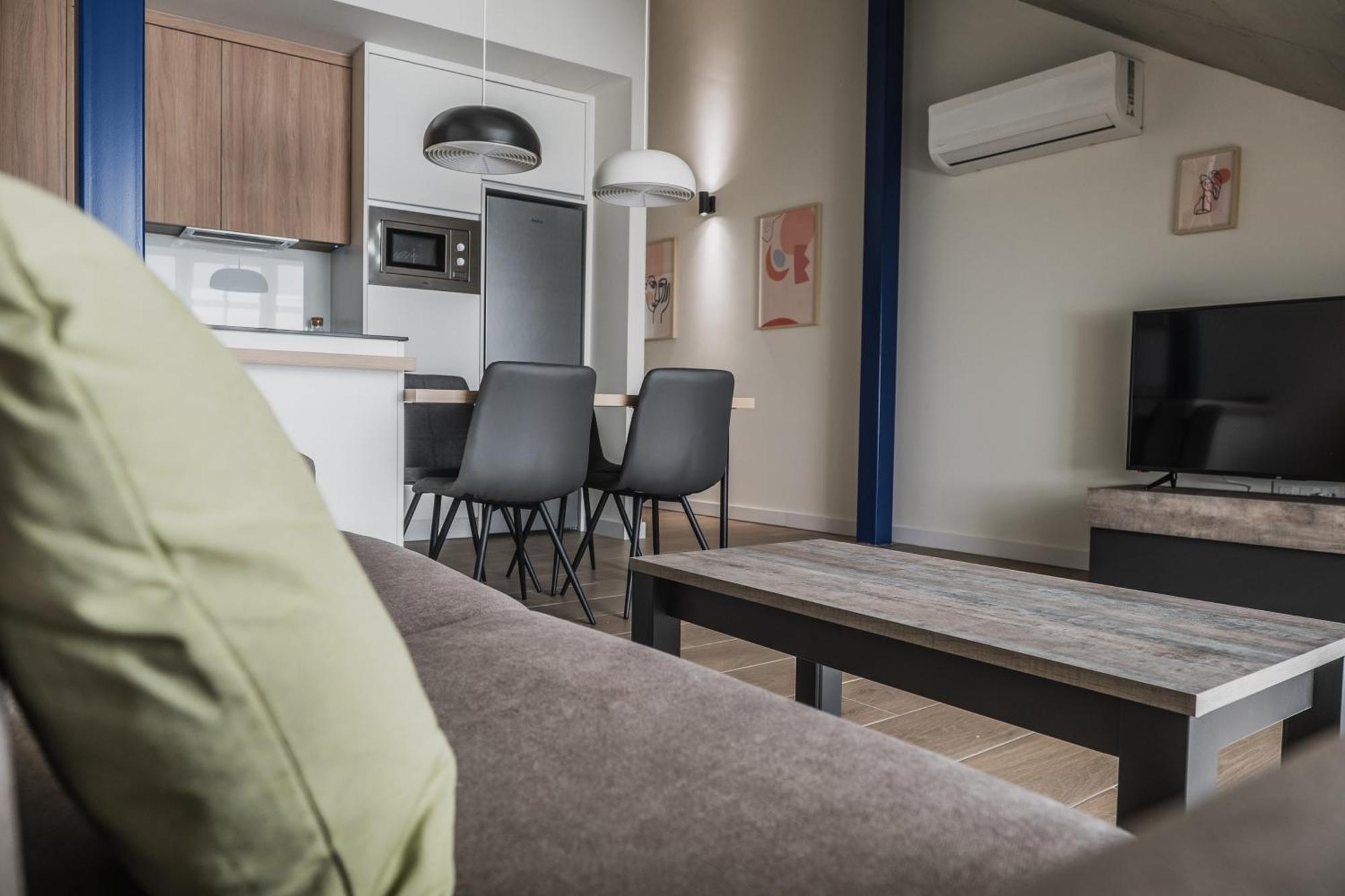 Alojamientos Miss Tic Ciudad Viejア・コルーニャ 部屋 写真
